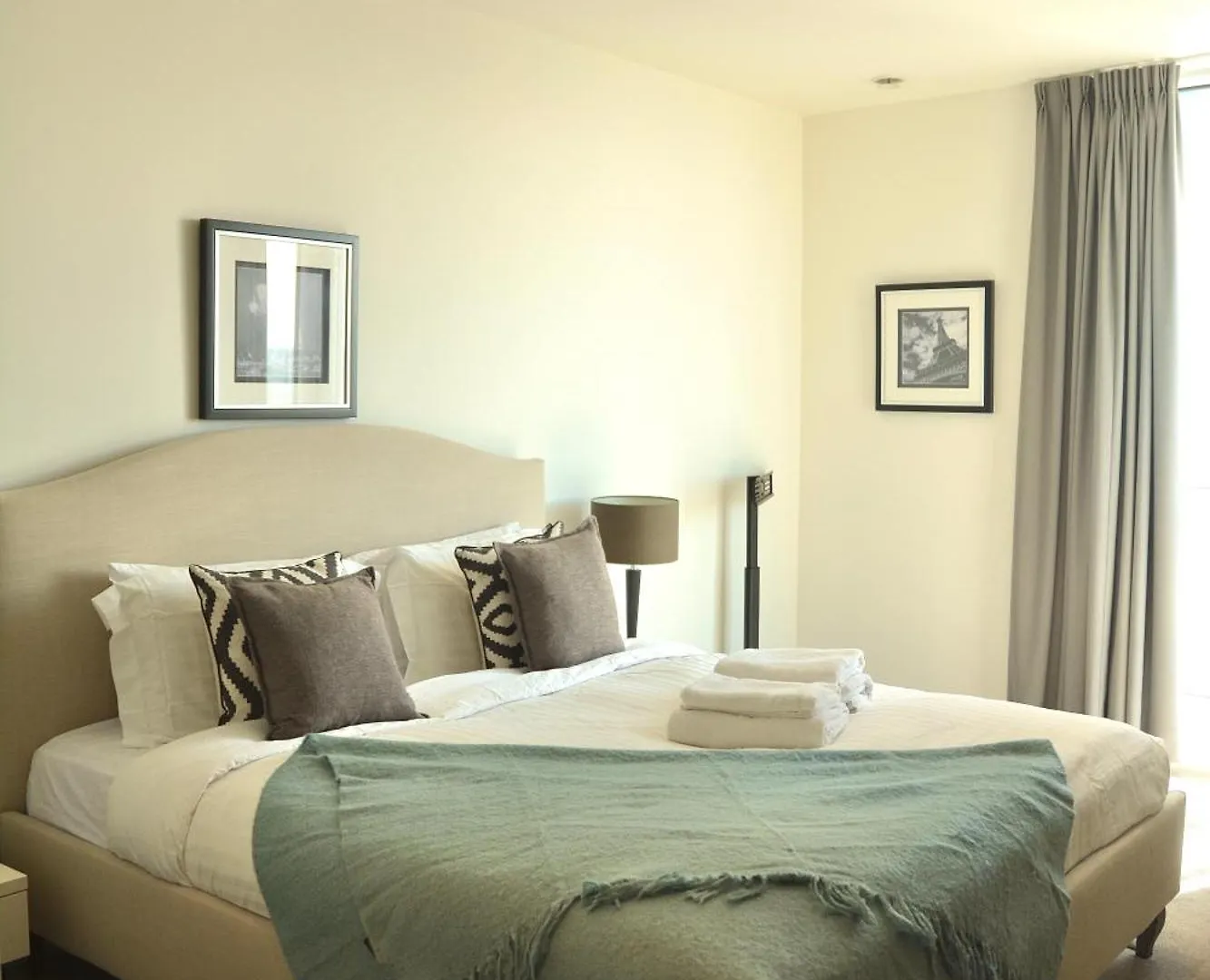 Two Bedroom High View Apartment London 0*,  Großbritannien